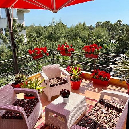 Don Robert Apartment ดูร์เรส ภายนอก รูปภาพ