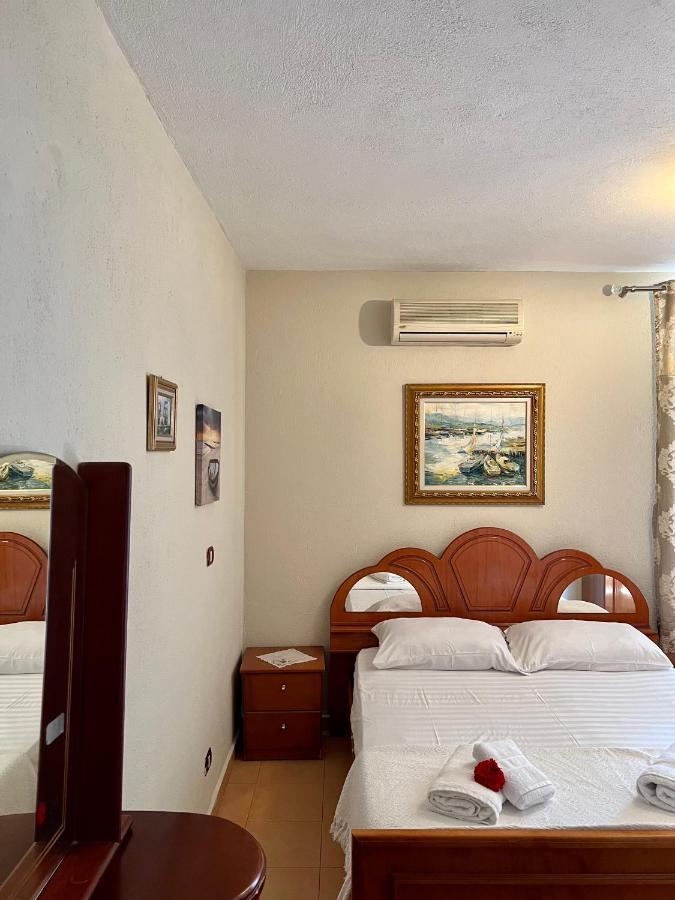 Don Robert Apartment ดูร์เรส ภายนอก รูปภาพ