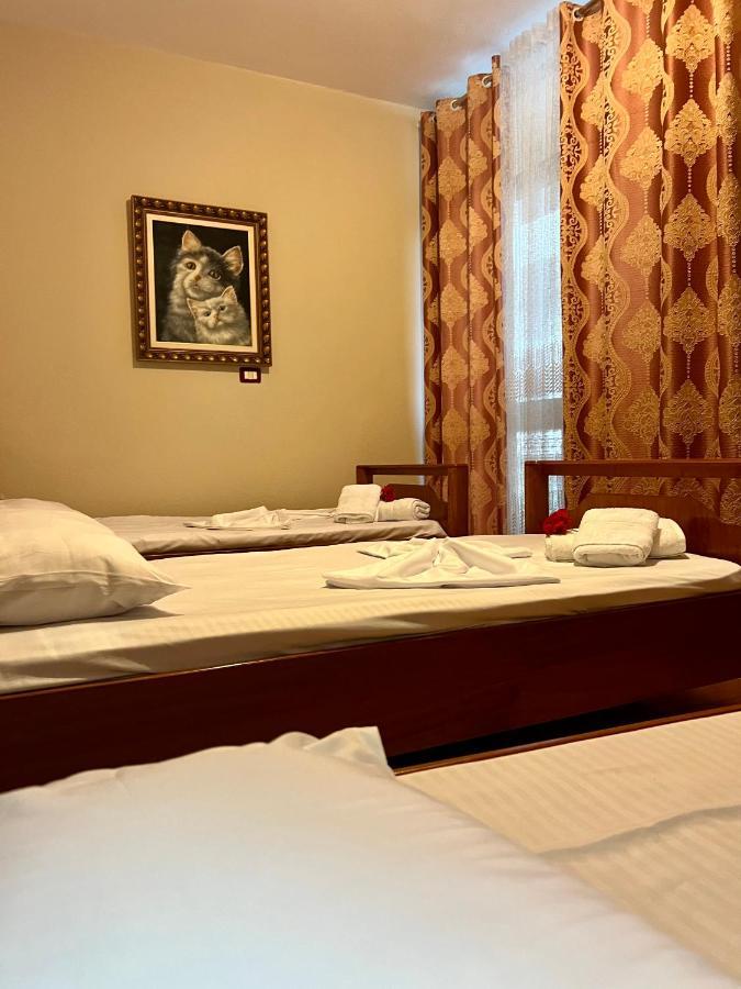 Don Robert Apartment ดูร์เรส ภายนอก รูปภาพ