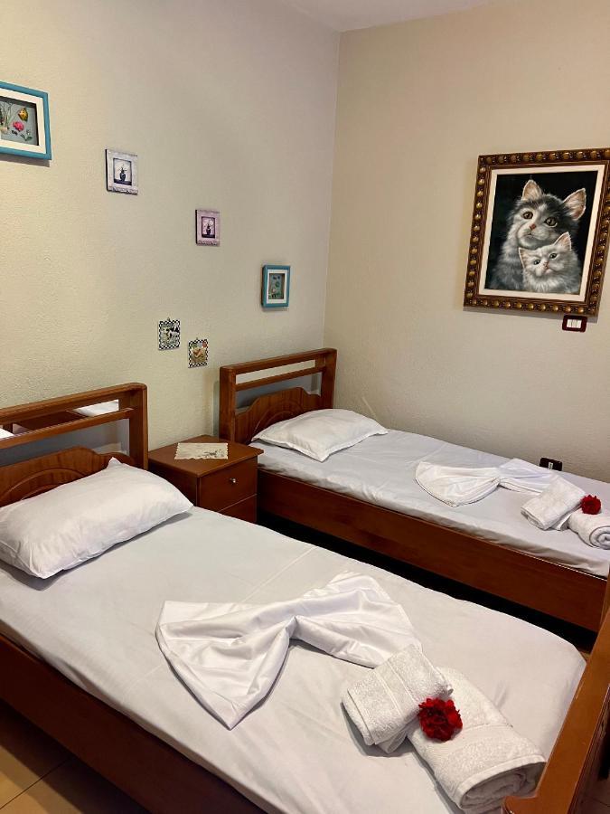 Don Robert Apartment ดูร์เรส ภายนอก รูปภาพ